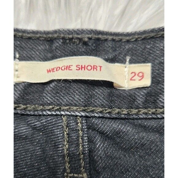 Levi's Black Denim Rhinestone Button Up High-Rise Wedgie Hot Shorts Size 29 - Picture 5 of 12
